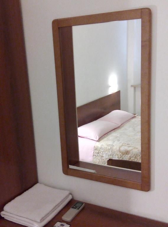 Bed & Breakfast Bompadre Civitanova Marche Exterior foto